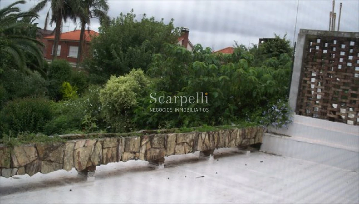 Casa ID.62 - VENTA CHALET CARRASCO 6 DORMITORIOS AROCENA PROXIMO