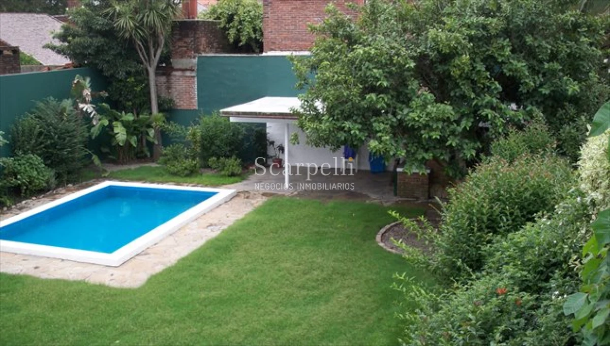 Casa ID.62 - VENTA CHALET CARRASCO 6 DORMITORIOS AROCENA PROXIMO