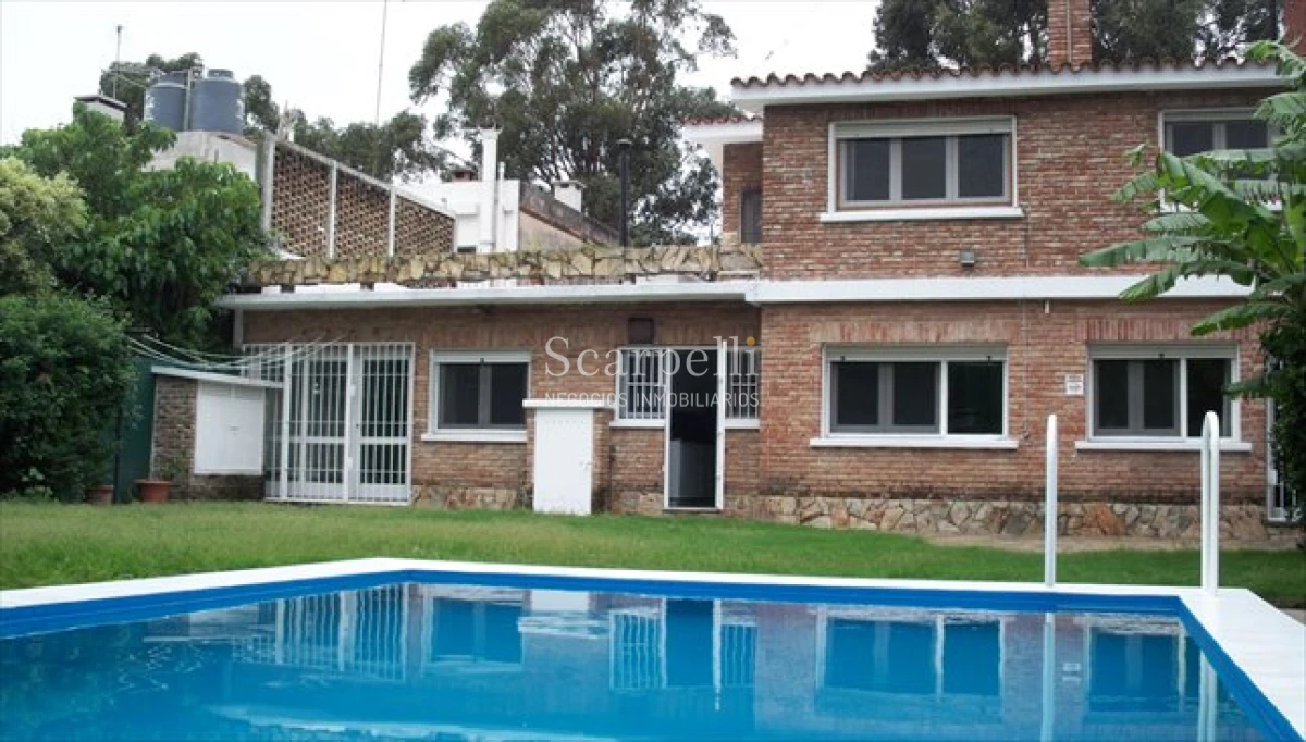 Casa ID.62 - VENTA CHALET CARRASCO 6 DORMITORIOS AROCENA PROXIMO