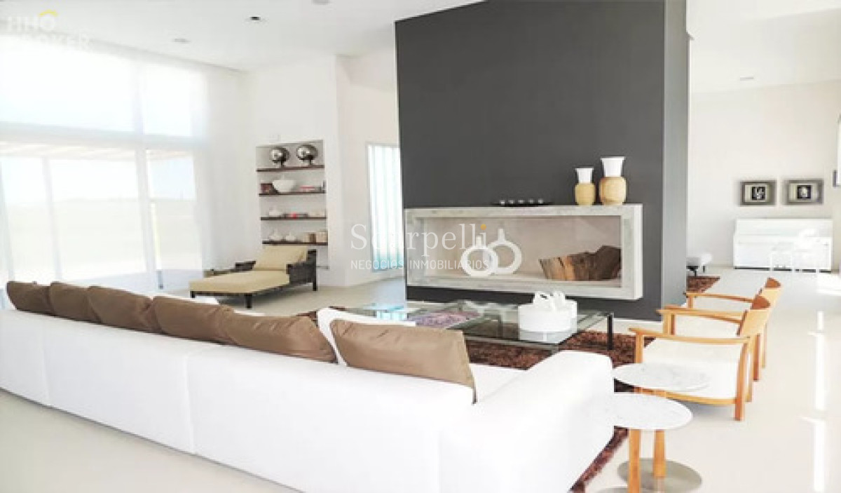 Casa ID.50469 - Casa En Venta. Barrio Privado. Laguna De Los Cisnes 