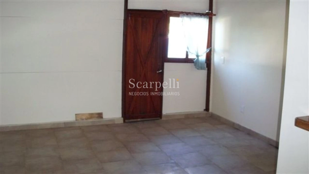 Casa ID.28633 - VENTA CASA PROPIEDAD HORIZONTAL 2 DORMITORIOS + 2 BAÑOS + SERVICIO + FONDO & BARBACOA MUY PRÓXIMO A LA RAMBLA.-