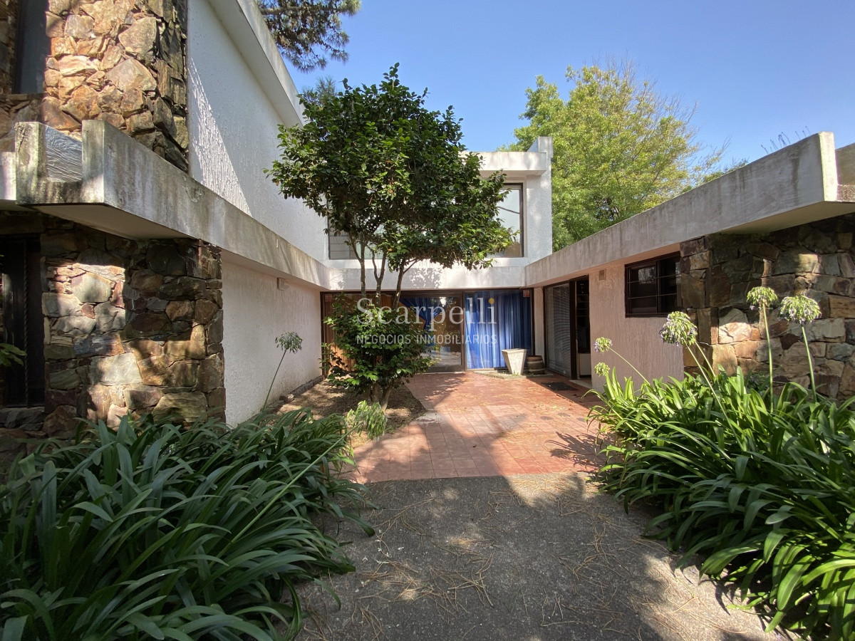 Casa ID.29366 - Pinares Parada 38 Mansa a 400 mts. Rambla Sólida Construccion Arquitecto Miguel Amato