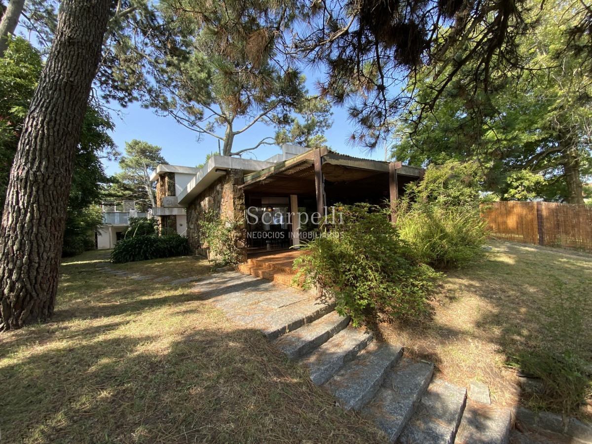 Casa ID.29366 - Pinares Parada 38 Mansa a 400 mts. Rambla Sólida Construccion Arquitecto Miguel Amato