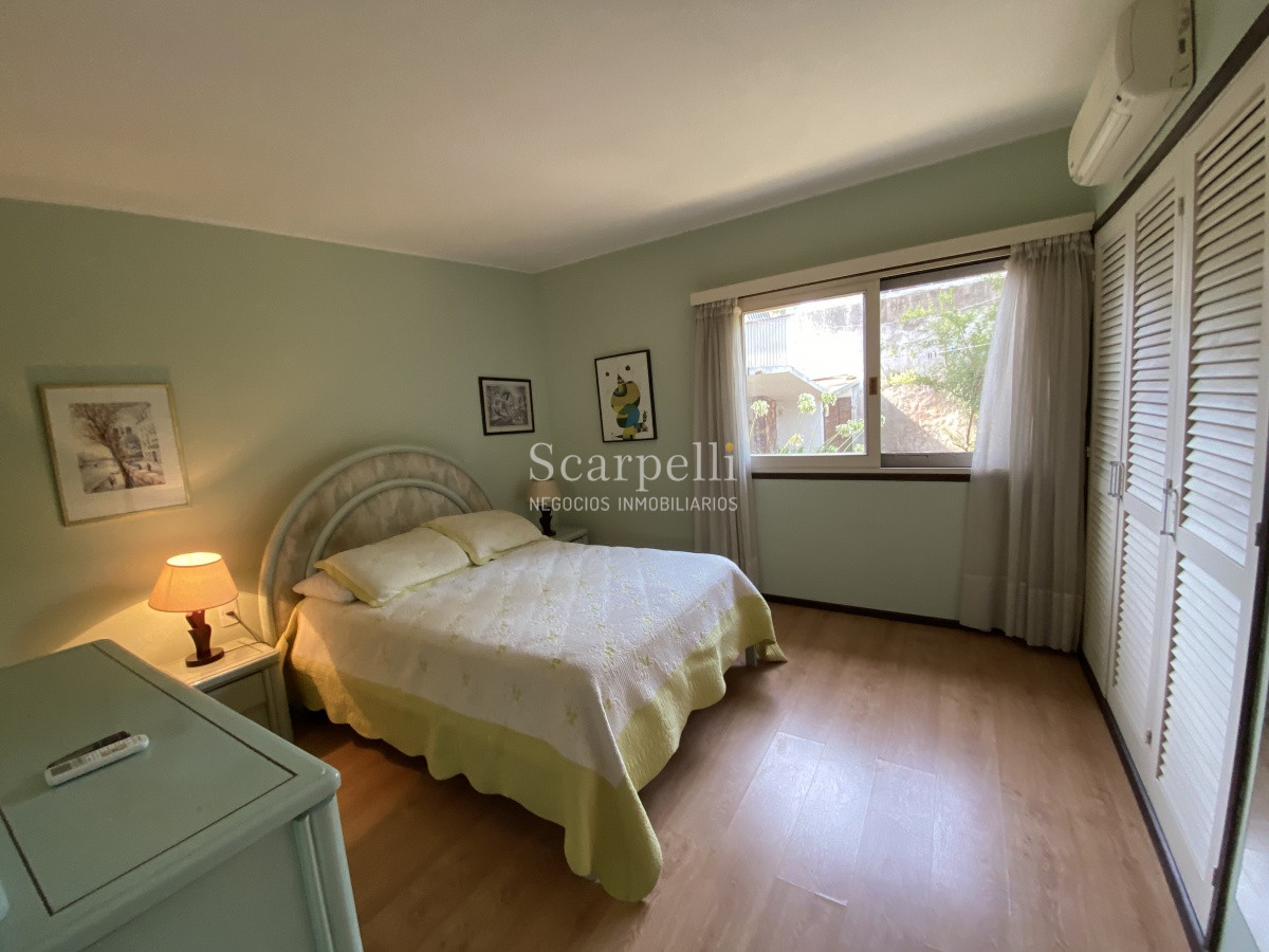 Casa ID.29366 - Pinares Parada 38 Mansa a 400 mts. Rambla Sólida Construccion Arquitecto Miguel Amato