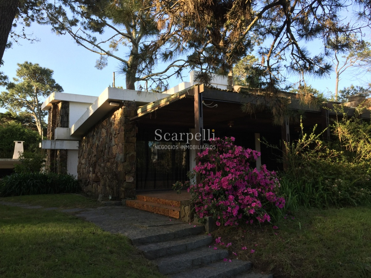 Casa ID.29366 - Pinares Parada 38 Mansa a 400 mts. Rambla Sólida Construccion Arquitecto Miguel Amato