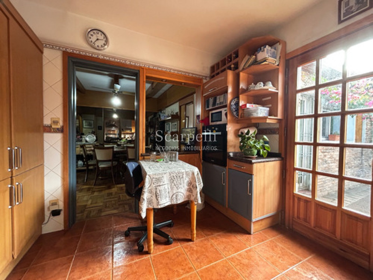 Casa ID.50460 - Venta De 2 Casas Dentro De Un Mismo Padrón En el mejor lugar de Punta Gorda