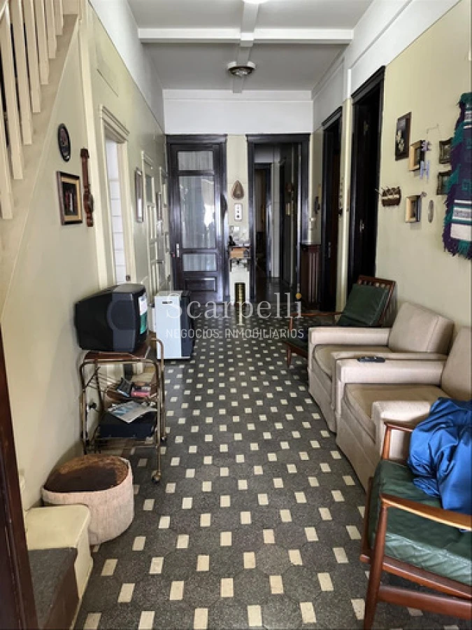 Casa ID.50418 - Venta Union Residencia Sobre Avenida Con12 Habitaciones
