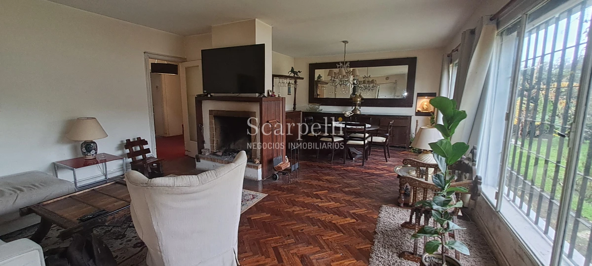 Casa ID.13251 - Venta 2 Casas Carrasco con Renta Blanes Viale proximo Bolivia y Plaza Thays