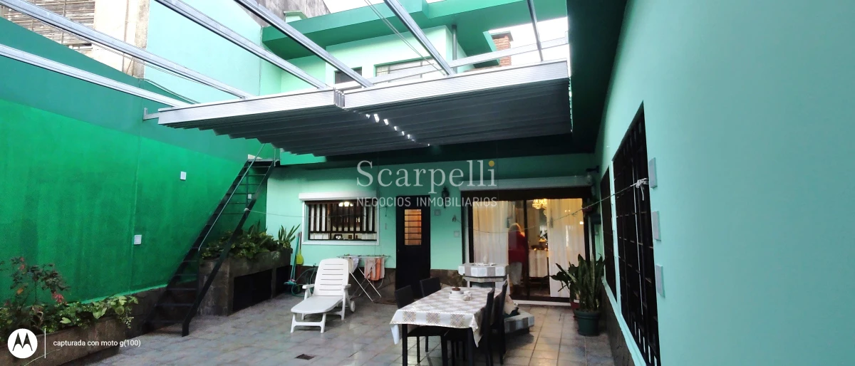 Casa ID.50464 - Estupenda Esquina con Gran Exposición Punta Gorda Ideal Empresas Oficina Clínicas