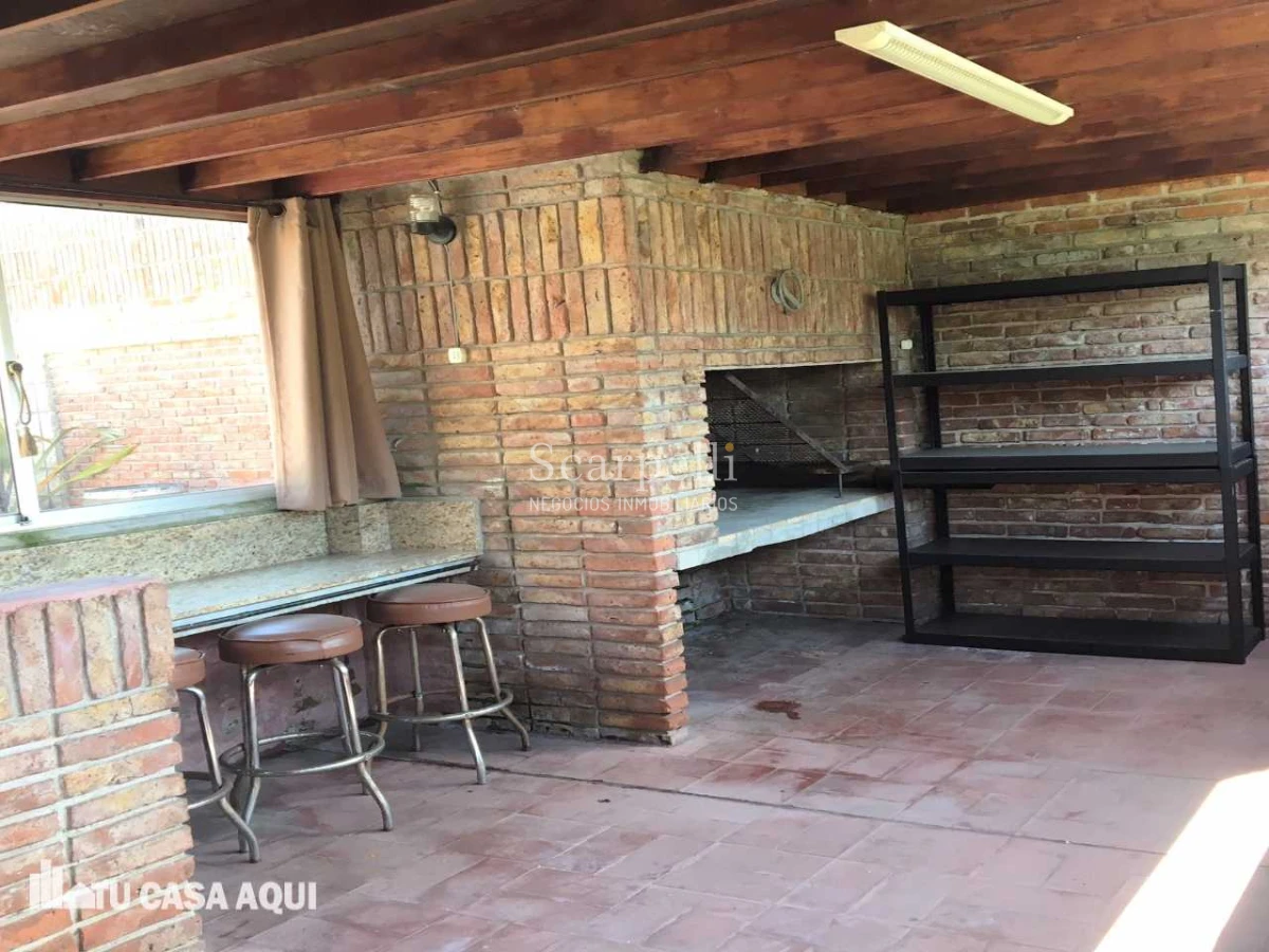 Casa ID.4307 - Totalmente Equipada Chalet tipo Americano en 1 planta Lucerna prox. Rambla 