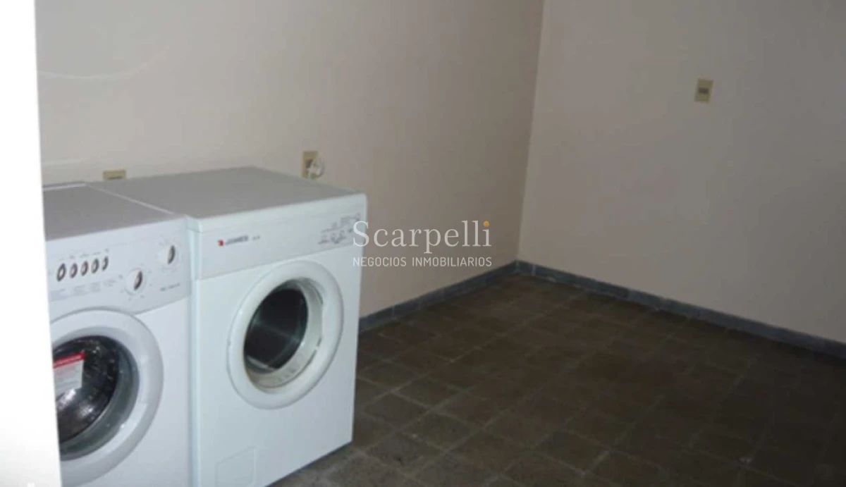 Casa ID.4307 - Totalmente Equipada Chalet tipo Americano en 1 planta Lucerna prox. Rambla 