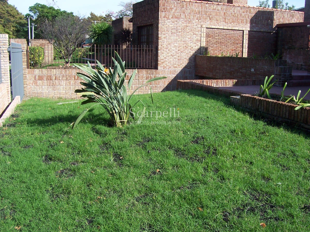 Casa ID.4307 - Totalmente Equipada Chalet tipo Americano en 1 planta Lucerna prox. Rambla 