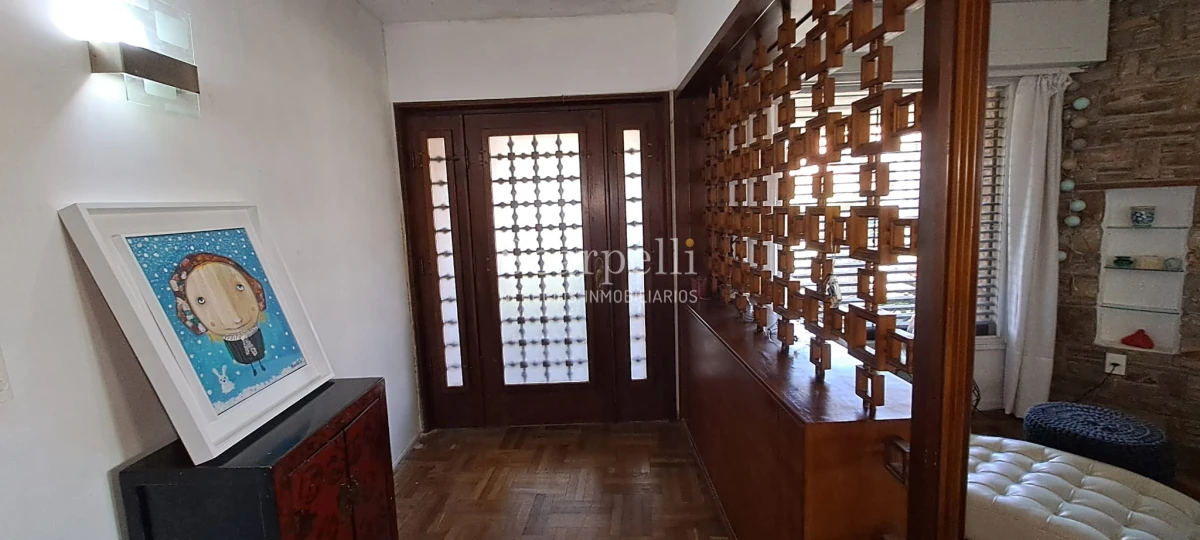 Casa ID.45280 - Punta Gorda Excelente Arquitectura con sello propio a mts. de la Rambla y muy próximo al Centro Comercial de Punta Gorda Gral Pazntorno
