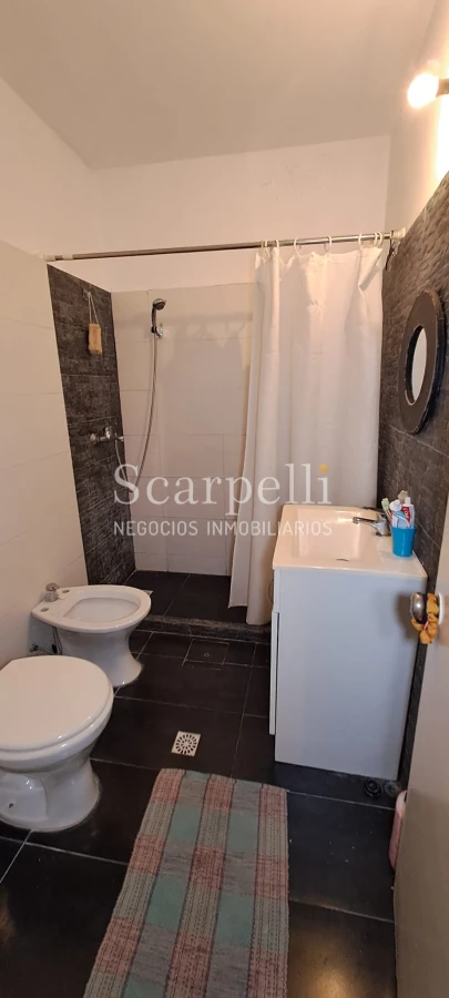 Casa ID.45280 - Punta Gorda Excelente Arquitectura con sello propio a mts. de la Rambla y muy próximo al Centro Comercial de Punta Gorda Gral Pazntorno