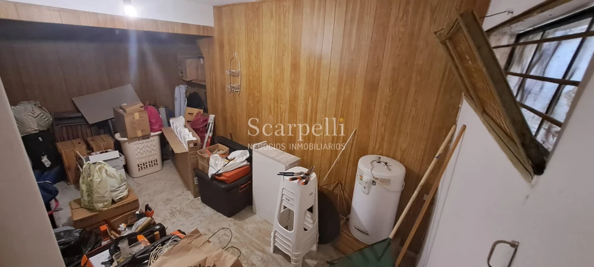 Casa ID.47934 - Venta Casa Próximo Club Náutico & Playa La Mulata 2 dormitorios + Servicio o Escritorio con Baño