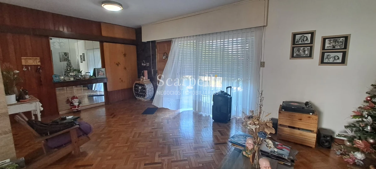 Casa ID.47934 - Venta Casa Próximo Club Náutico & Playa La Mulata 2 dormitorios + Servicio o Escritorio con Baño