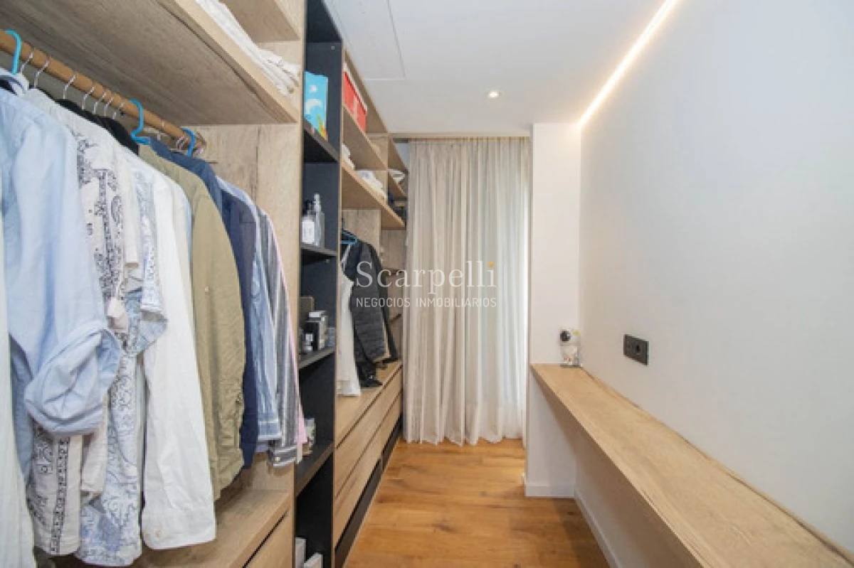 Casa ID.50491 - Venta Casa Tres Dormitorios Rambla De Punta Gorda con increíble vista y mucha luz