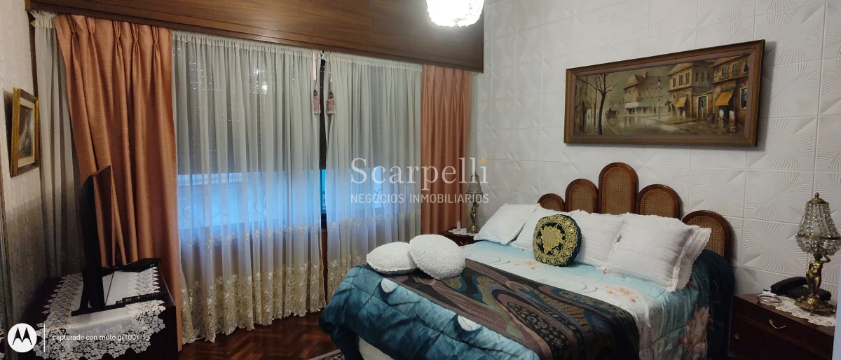 Casa ID.50464 - Estupenda Esquina con Gran Exposición Punta Gorda Ideal Empresas Oficina Clínicas