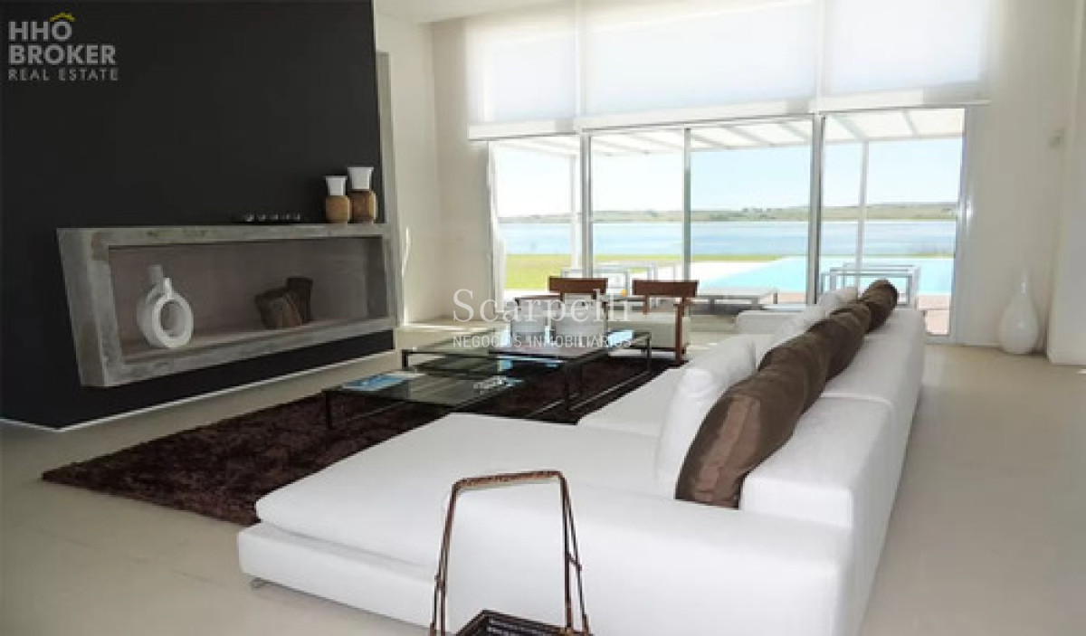 Casa ID.50469 - Casa En Venta. Barrio Privado. Laguna De Los Cisnes 