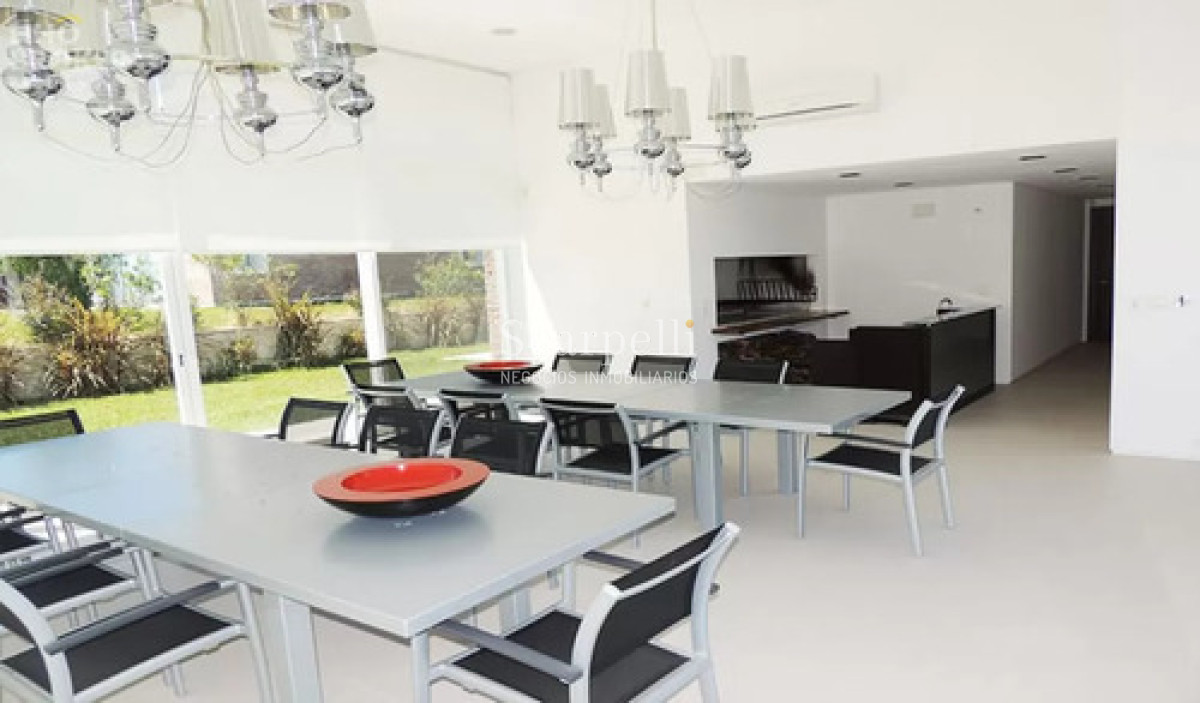 Casa ID.50469 - Casa En Venta. Barrio Privado. Laguna De Los Cisnes 