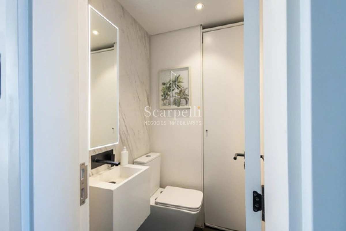 Casa ID.50491 - Venta Casa Tres Dormitorios Rambla De Punta Gorda con increíble vista y mucha luz