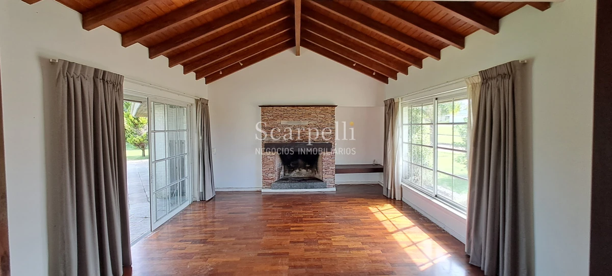 Casa ID.50371 - ALQUILER VENTA COLINAS DE CARRASCO PISCINA BARBACOA GRAN RESIDENCIA  SERVICIO 