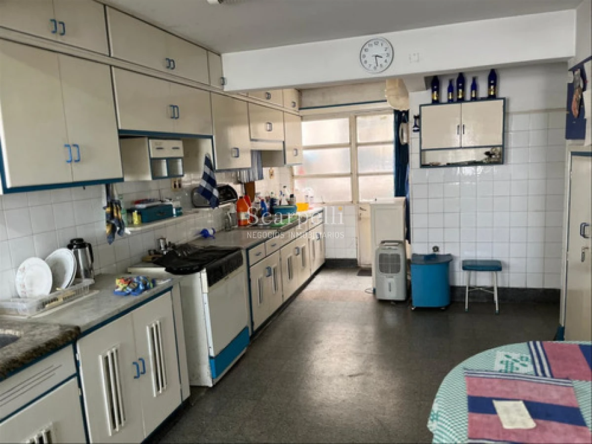 Casa ID.50418 - Venta Union Residencia Sobre Avenida Con12 Habitaciones
