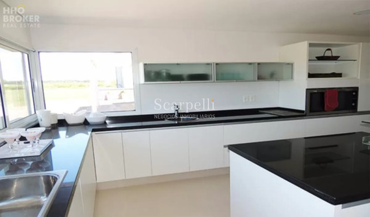 Casa ID.50469 - Casa En Venta. Barrio Privado. Laguna De Los Cisnes 