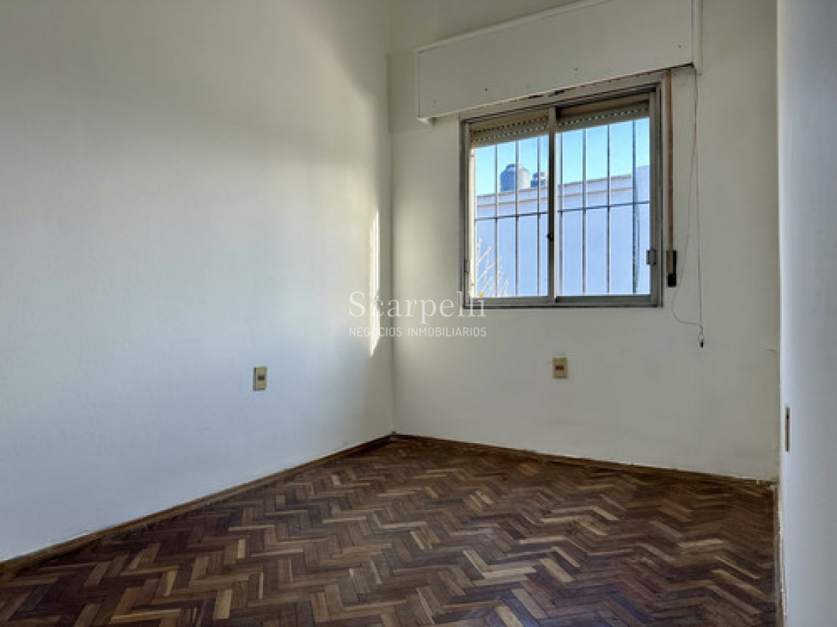 Casa ID.50458 - Carrasco Sur. Nariño. 4 Dorms.  Estar. Piscina. Garage 