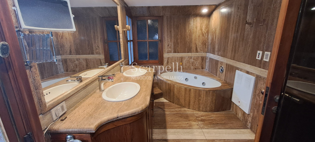 Casa ID.74 - VENTA CARRASCO IMPORTANTE RESIDENCIA 40 MTS FRENTE