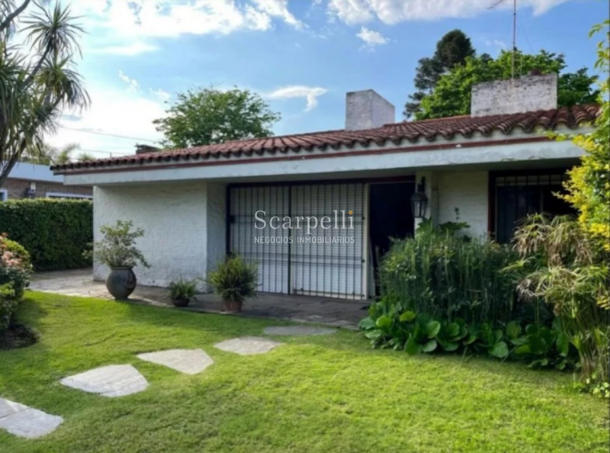 Casa ID.50379 - Chalet Tejas 1 Planta Carrasco Costa Rica y Havre prox. Cooper y Arocena