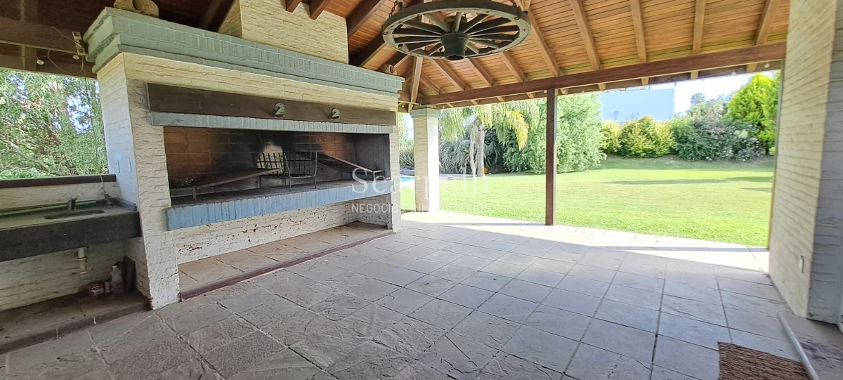 Casa ID.50371 - ALQUILER VENTA COLINAS DE CARRASCO PISCINA BARBACOA GRAN RESIDENCIA  SERVICIO 