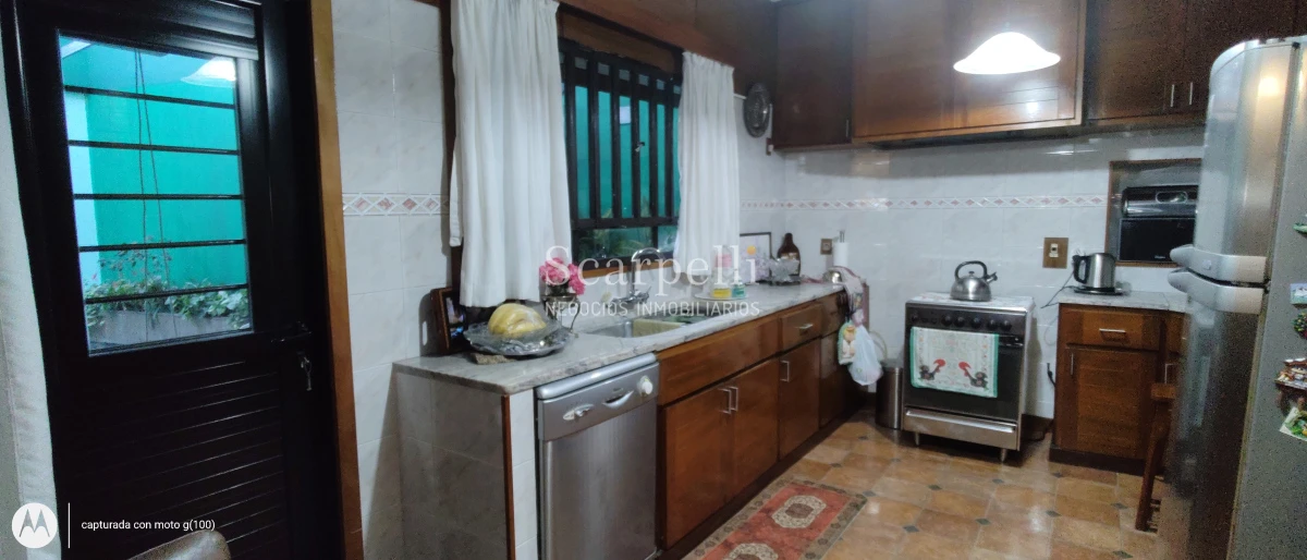 Casa ID.50464 - Estupenda Esquina con Gran Exposición Punta Gorda Ideal Empresas Oficina Clínicas