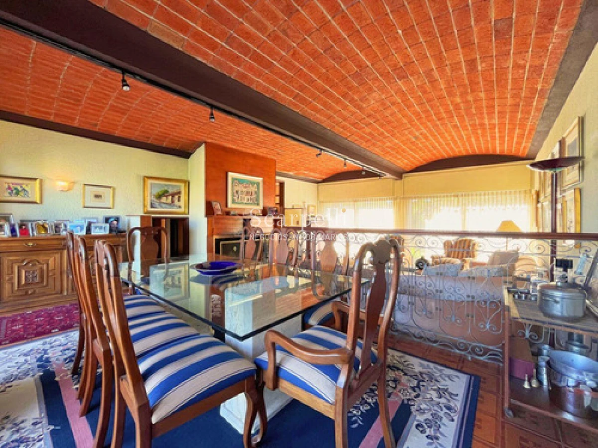 Casa ID.50502 - Arquitectura de Diseño Eladio Dieste Punta Gorda 4 Dormitorios + Piscina 