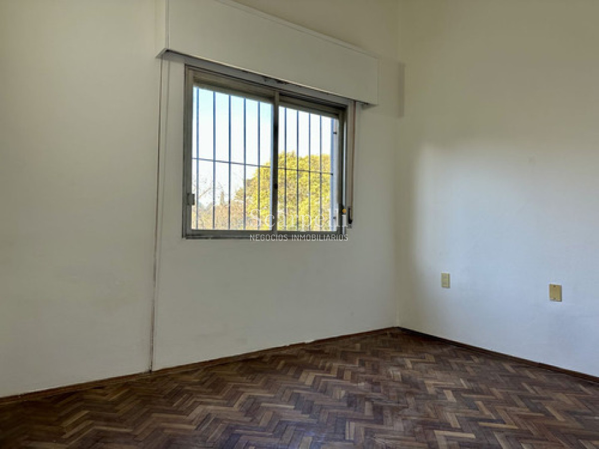 Casa ID.50458 - Carrasco Sur. Nariño. 4 Dorms.  Estar. Piscina. Garage 