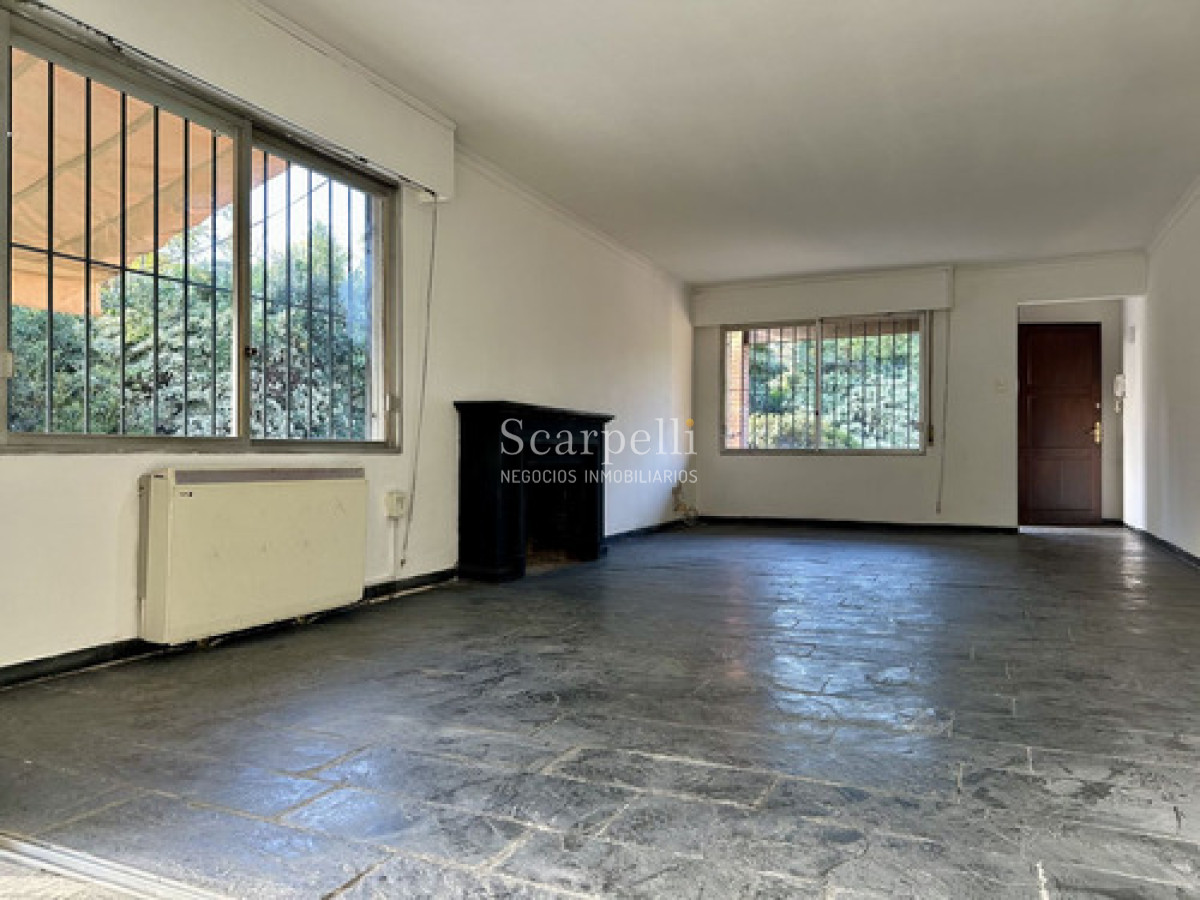 Casa ID.50458 - Carrasco Sur. Nariño. 4 Dorms.  Estar. Piscina. Garage 