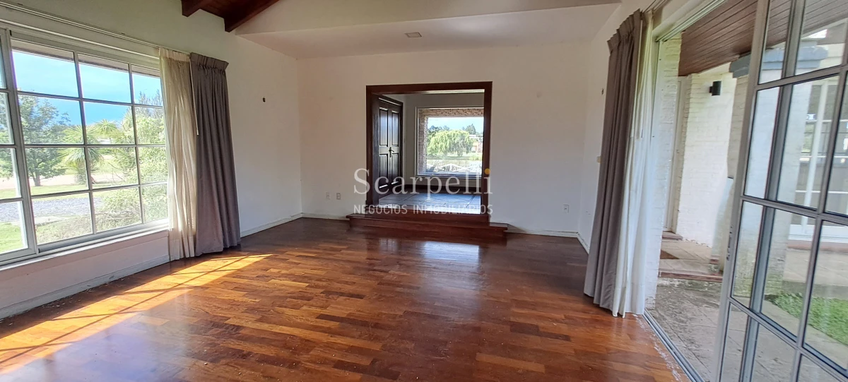 Casa ID.50371 - ALQUILER VENTA COLINAS DE CARRASCO PISCINA BARBACOA GRAN RESIDENCIA  SERVICIO 