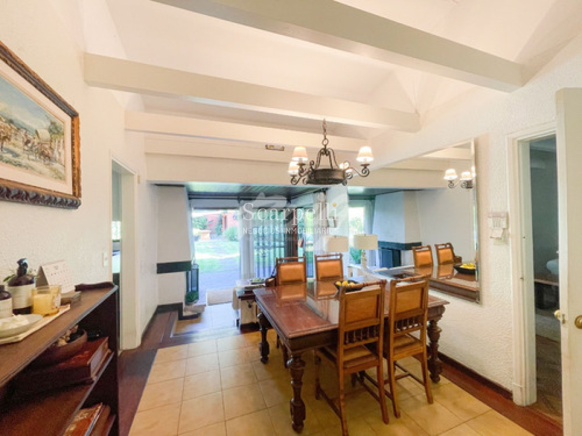 Casa ID.50436 - Casa En Venta En Carrasco Sur 