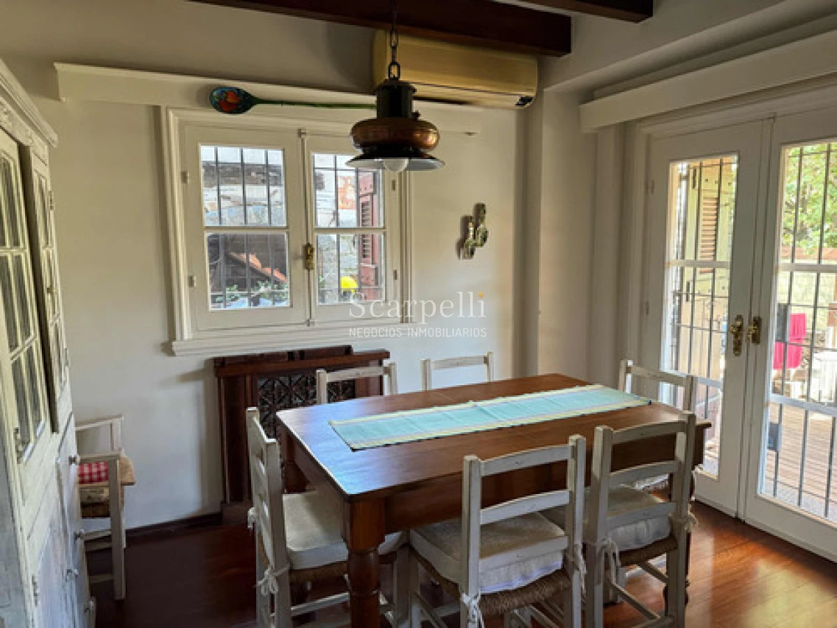 Casa ID.50449 - Excepcional Casa Venta Pocitos Prox. Bvar Artigas Y Bvar España