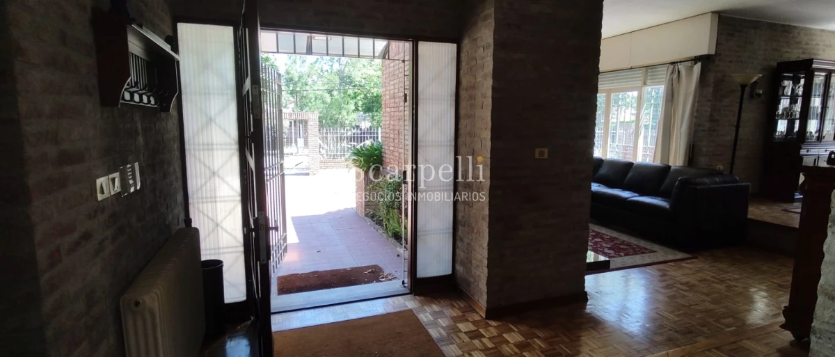 Casa ID.4307 - Totalmente Equipada Chalet tipo Americano en 1 planta Lucerna prox. Rambla 