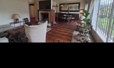 Venta 2 Casas Carrasco con Renta Blanes Viale proximo Bolivia y Plaza Thays