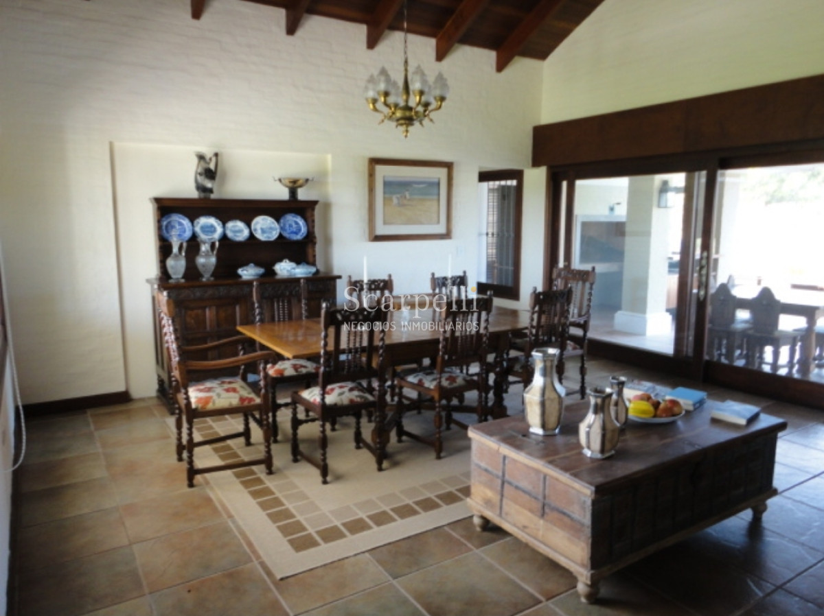 Chacra ID.17175 - Manantiales: Chacra de 5 hás en inmejorable entorno muy próximo a Fundación  Atchugarry Ruta 104  * iDeal Proyecto Turístico /  Hotel Boutique.-