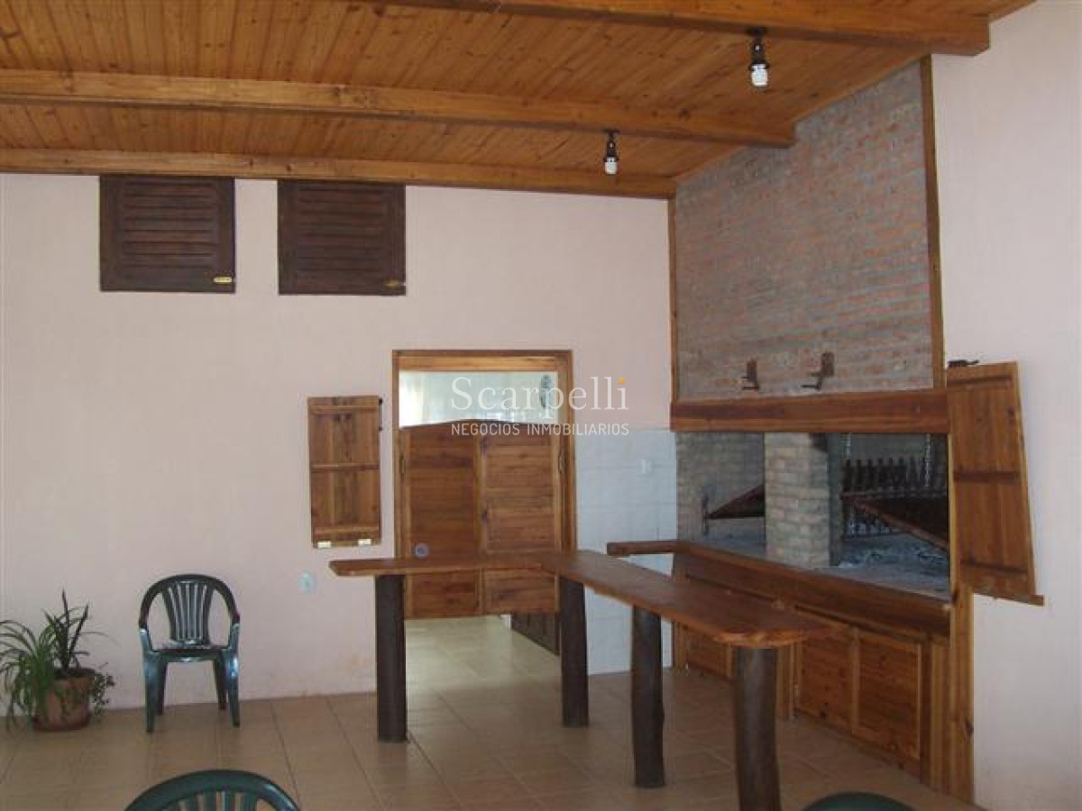 Chacra ID.29521 - Importante Terreno con 110 mts. de Frente a Ruta 8 muy próximo a Ciudad de Pando y Ruta 101.-