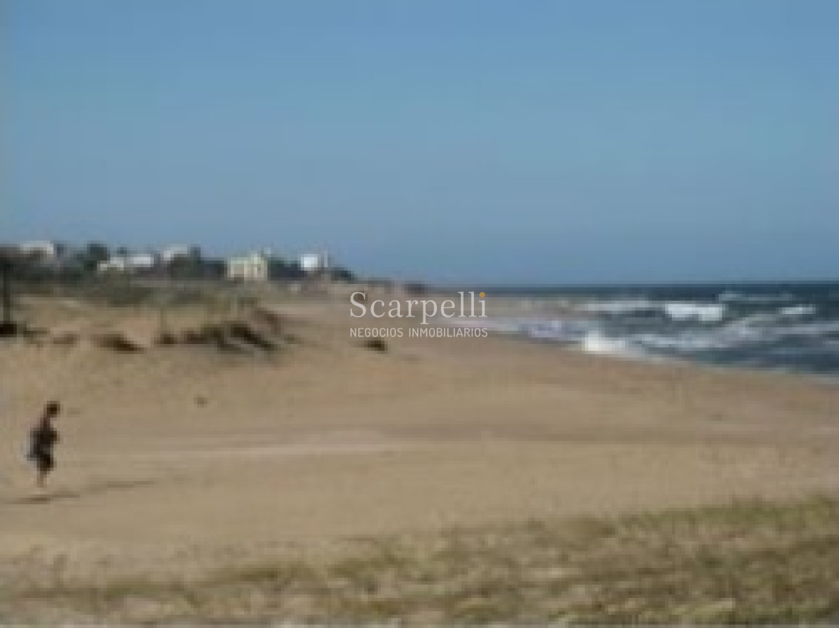 Campo Ref.24930 - La Pedrera Ruta 10 km. 227.500 casi 10.000 m2 frente al Océano Rochense Ideal Club de Campo Oceánico