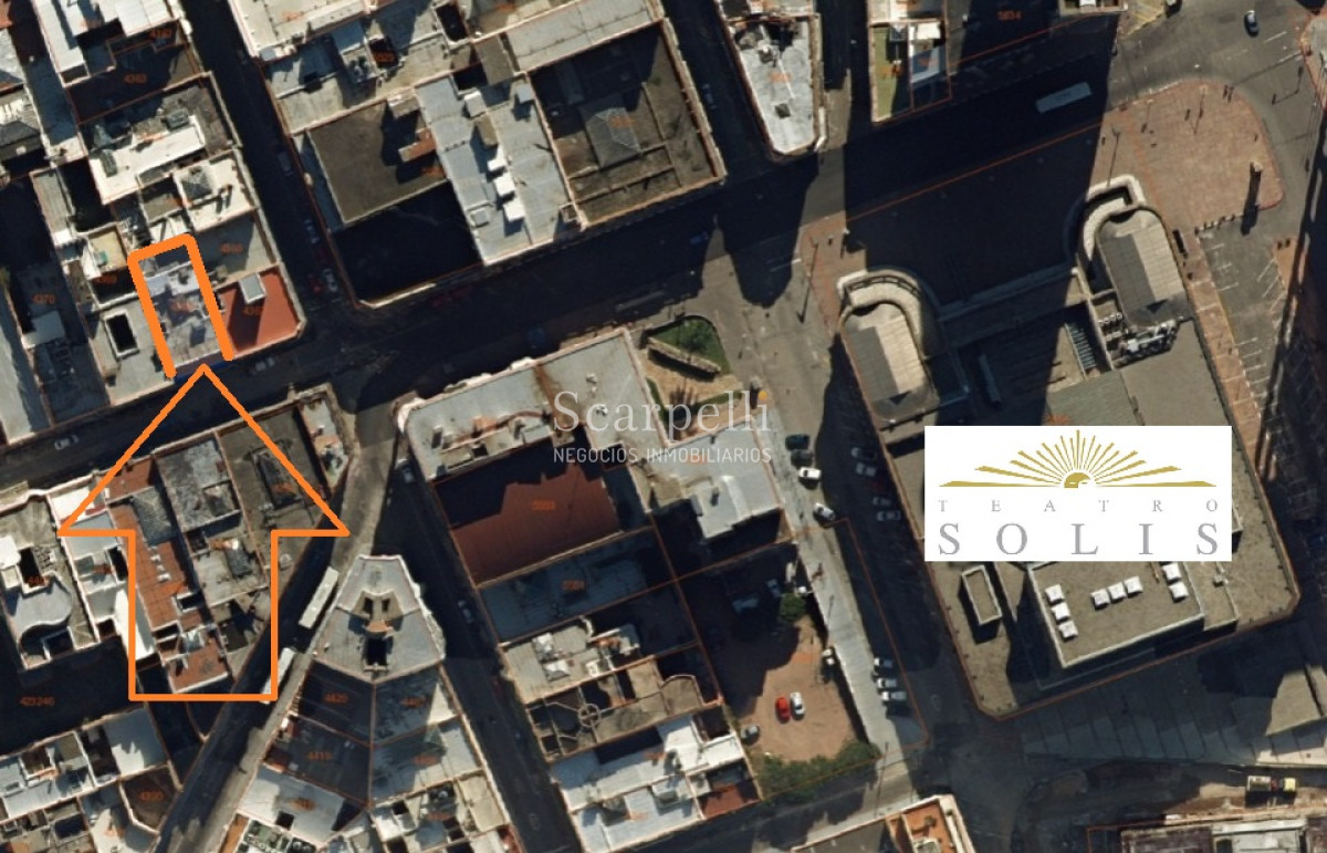 Local Comercial ID.10584 - Local de Categoría y Estilo frente al Teatro Solis único en Uruguay por su fineza y terminaciones principio siglo XX