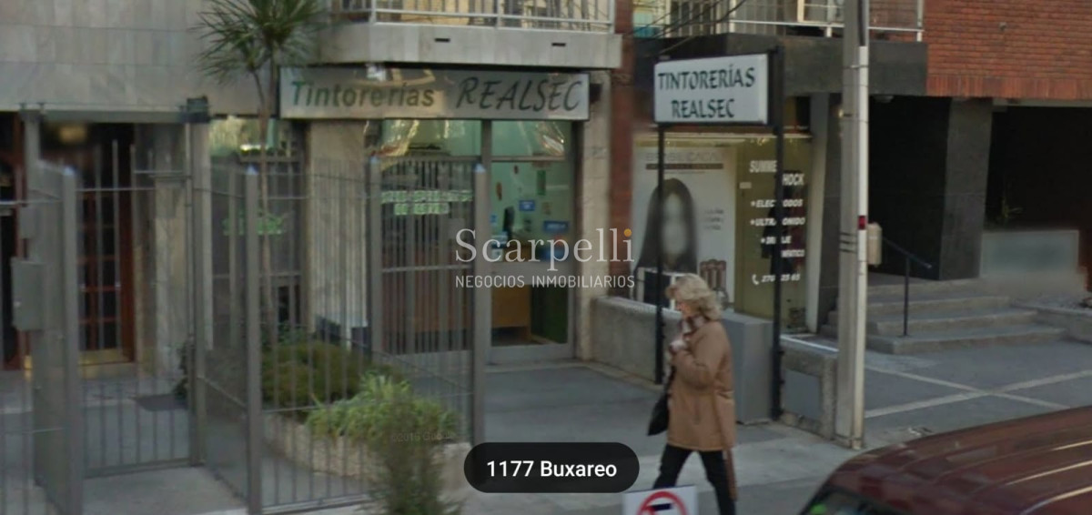 Local Comercial ID.16330 - Local en Venta con excelente Renta: Buxareo y 26 de Marzo con Próspero Negocio Funcionando en Pleno Pocitos.-