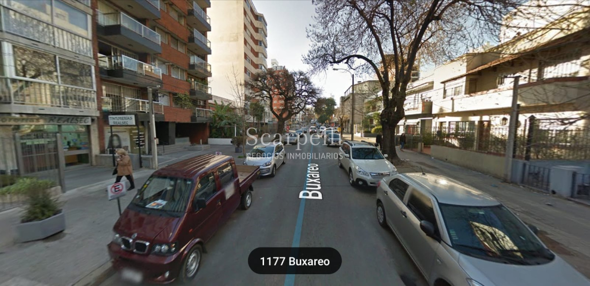 Local Comercial ID.16330 - Local en Venta con excelente Renta: Buxareo y 26 de Marzo con Próspero Negocio Funcionando en Pleno Pocitos.-