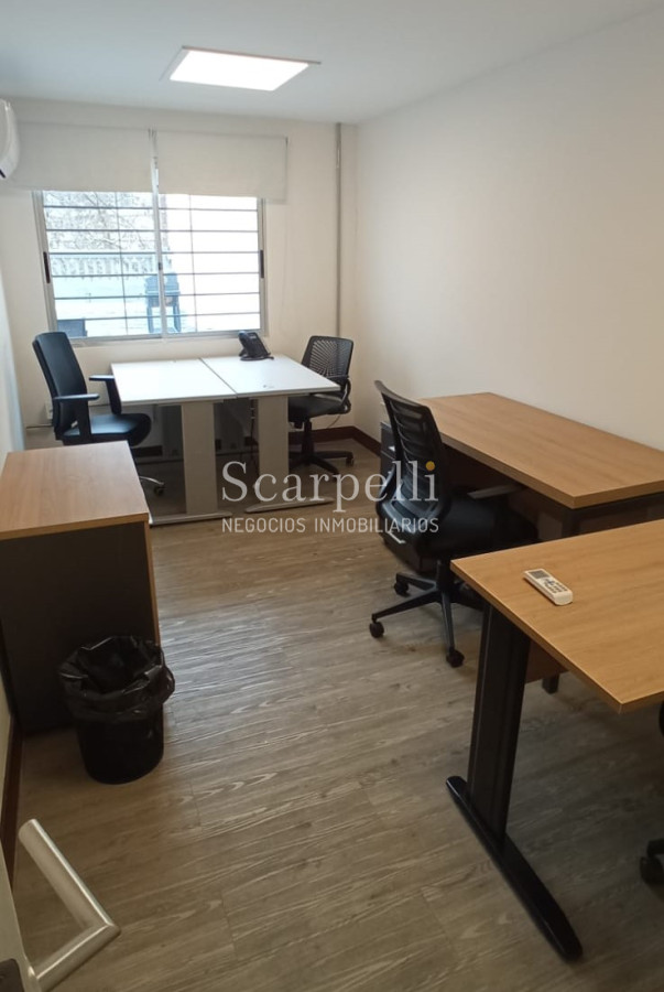 Local Comercial ID.20218 - Alquile Oficinas sin Gastos Comunes ni Garantía con Recepcionista Gratis y Descontando Iva & Irae.-