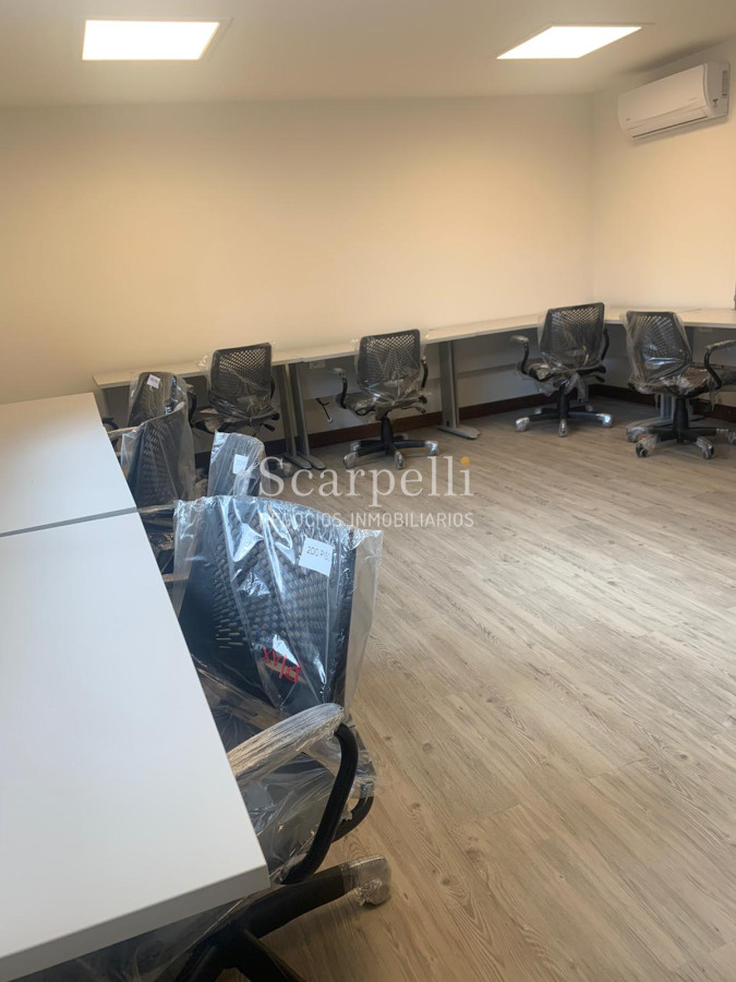 Local Comercial ID.20218 - Alquile Oficinas sin Gastos Comunes ni Garantía con Recepcionista Gratis y Descontando Iva & Irae.-