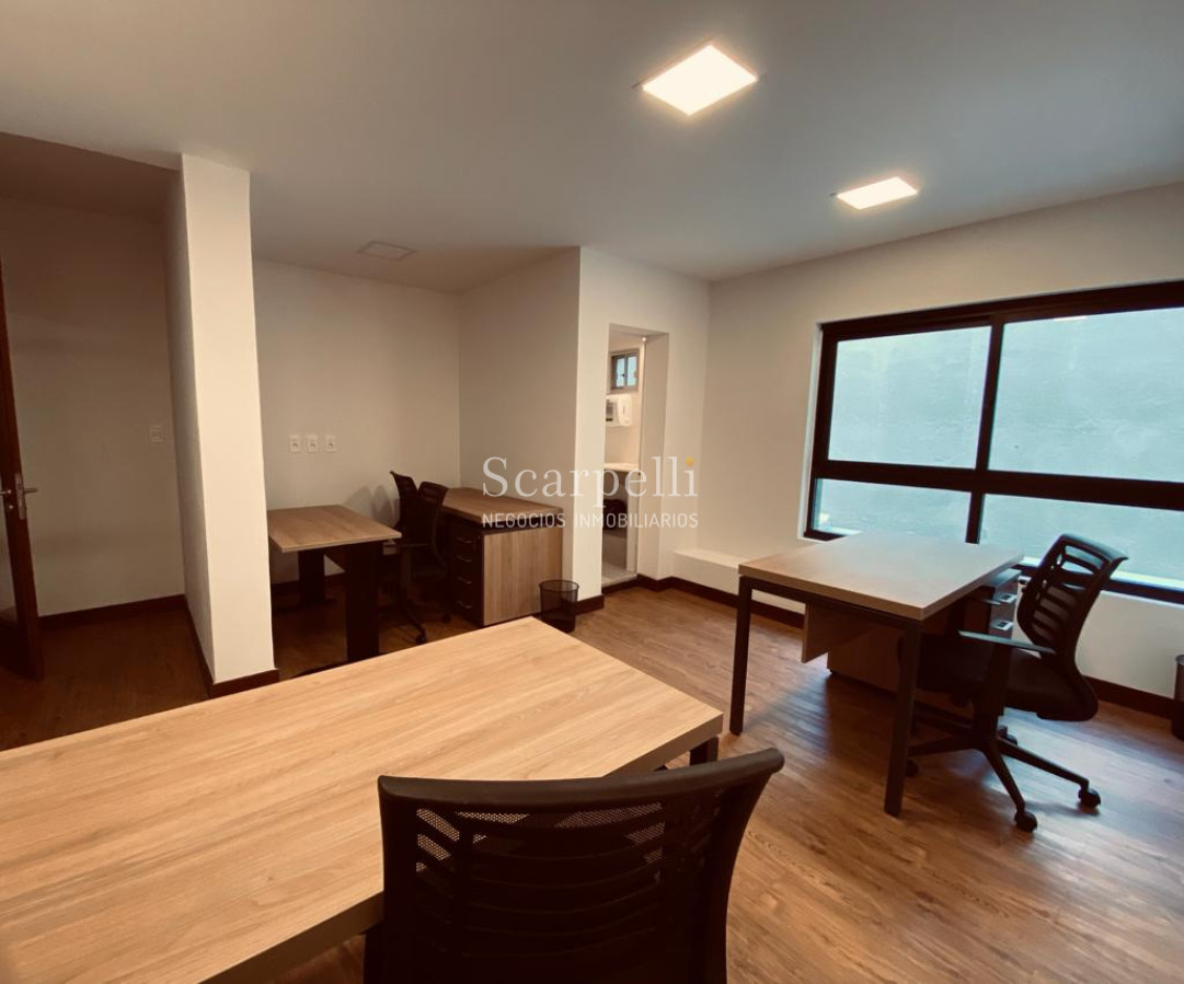 Local Comercial ID.20218 - Alquile Oficinas sin Gastos Comunes ni Garantía con Recepcionista Gratis y Descontando Iva & Irae.-